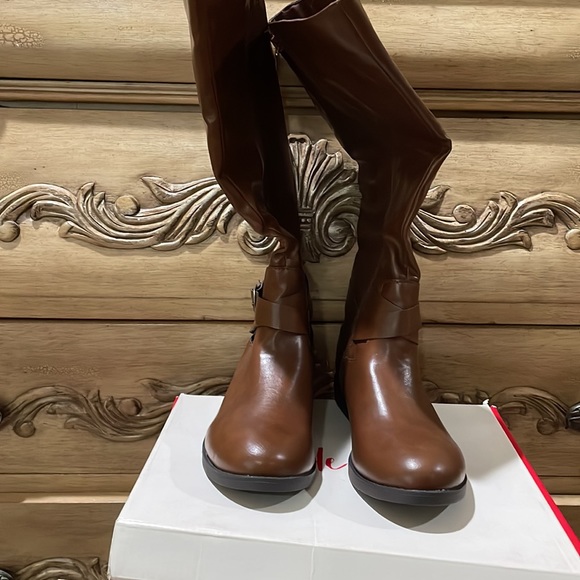 Style & Co - Madixe - Wide Calf Faux Leather Riding Boots - Picture 4 of 5